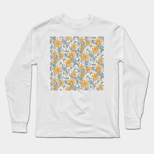 Buttercup pattern on white background Long Sleeve T-Shirt